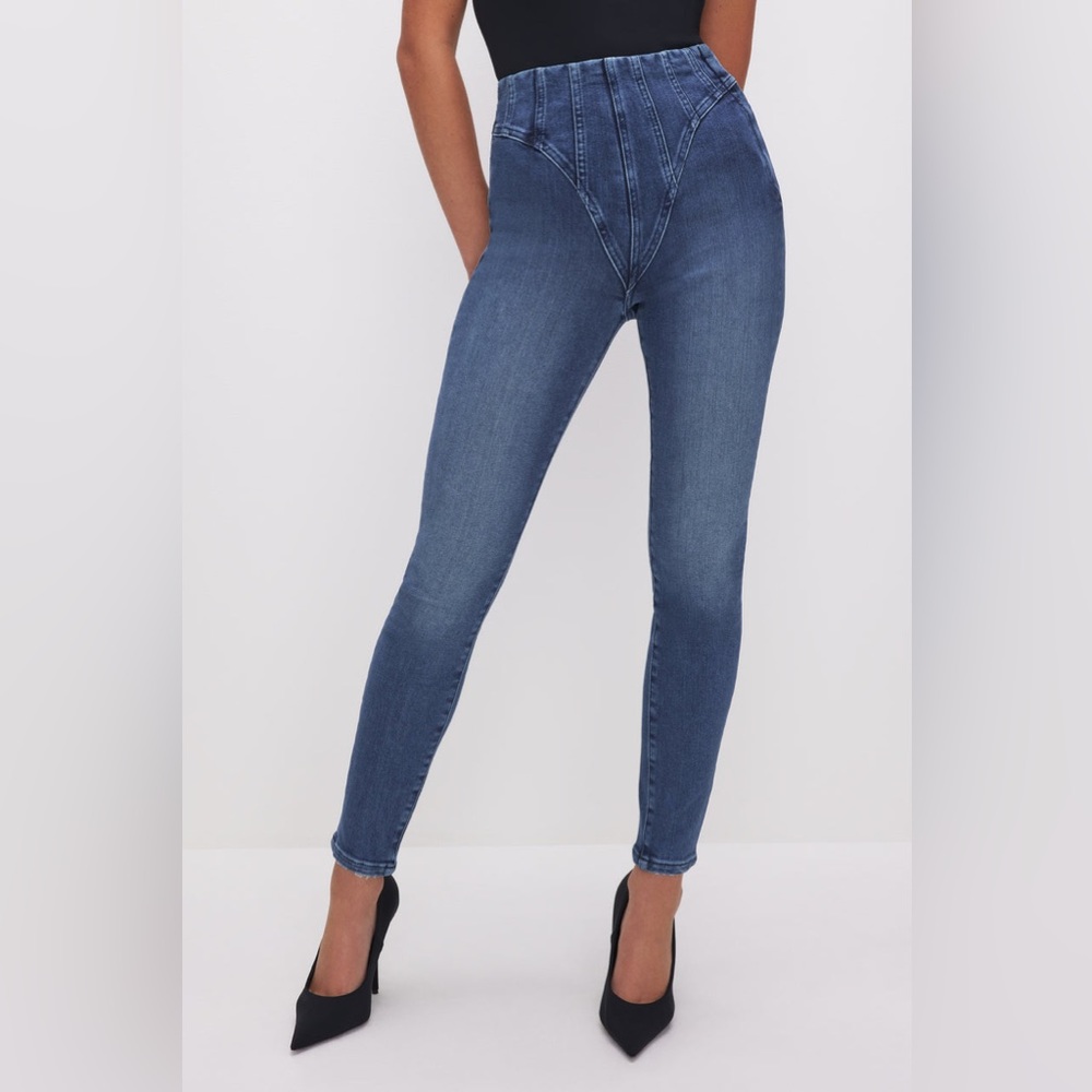 NWT Good American 🇺🇸 Good Legs Mega Compression Jeans 👖!  Size 0/25!